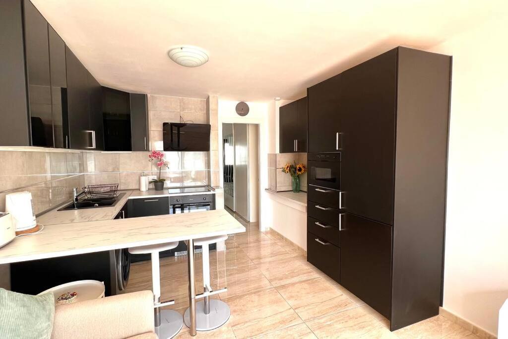 Casa Teddy - Central And Modern One Bedroom Apartment Tías Extérieur photo